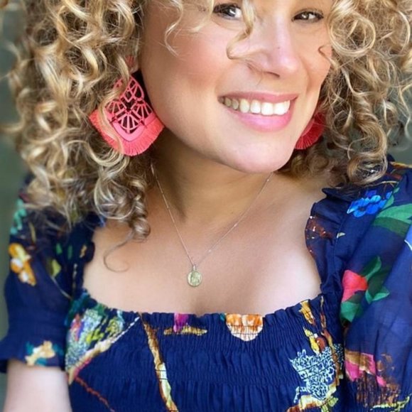 :: Stella & Dot Alexandria Statement Earrings - Picture 4 of 14